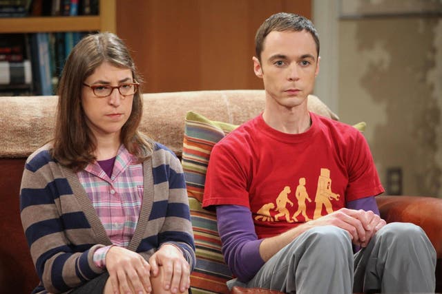 Mayim?Bialik and Jim Parsons in 'The Big Bang Theory' 