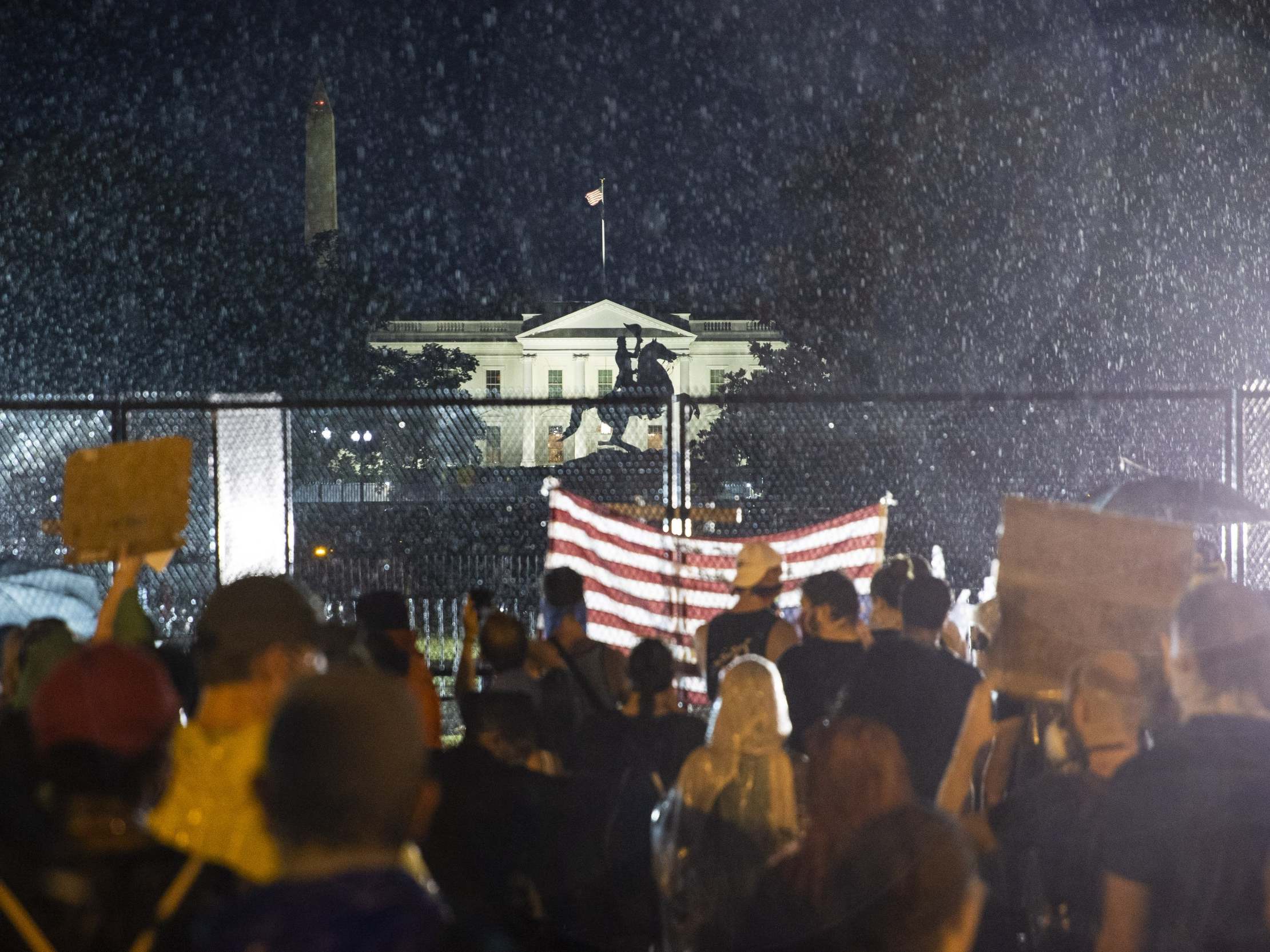 Trump Builds Wall Of Fencing Around White House Amid George Floyd ...