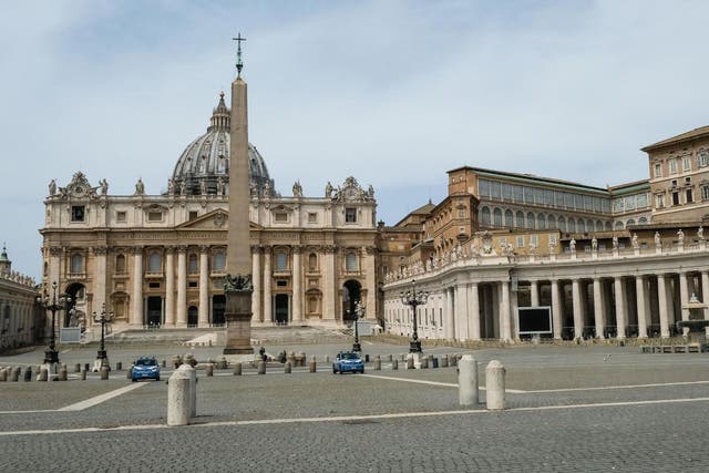 Vatican police have arrested a man in relation with a property deal in London's Chelsea district