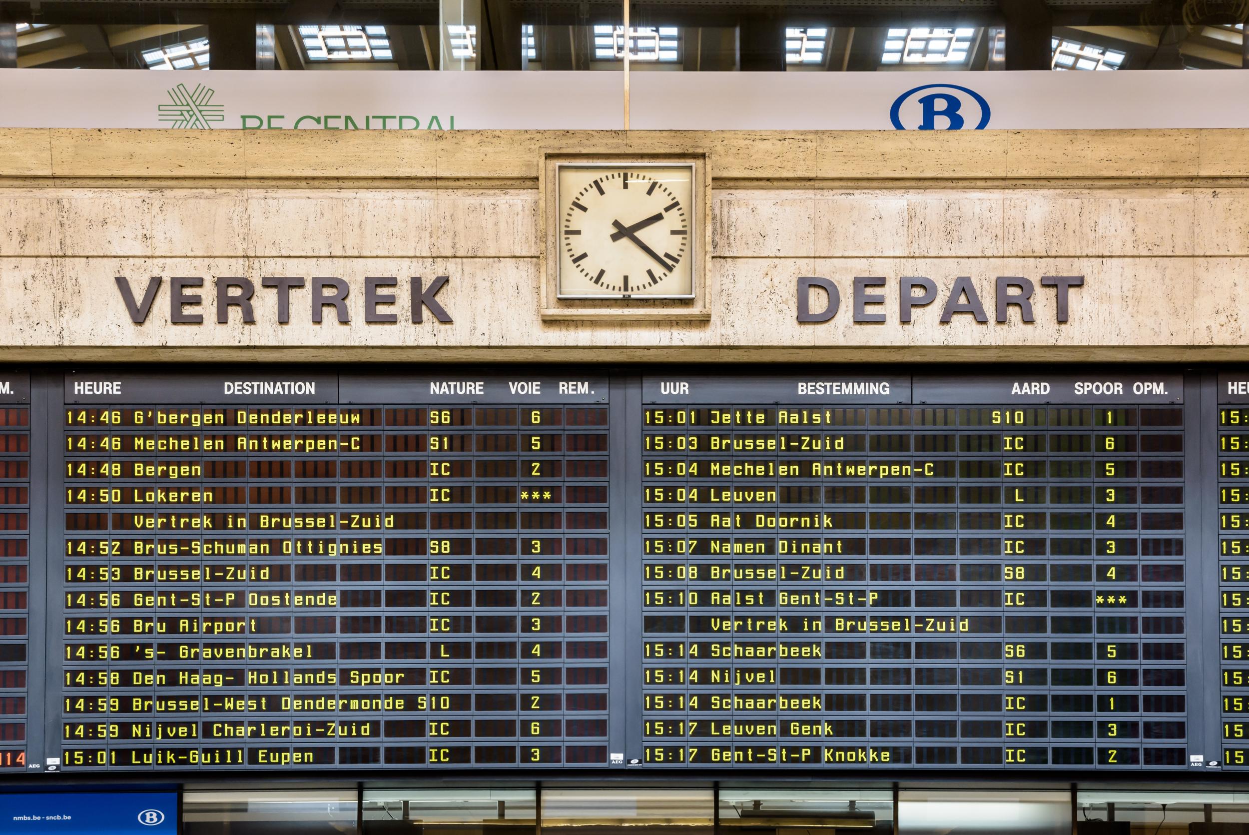 The departures board in Brussels central station