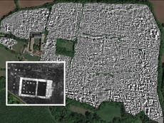 Archaeologists map entire Roman town without digging