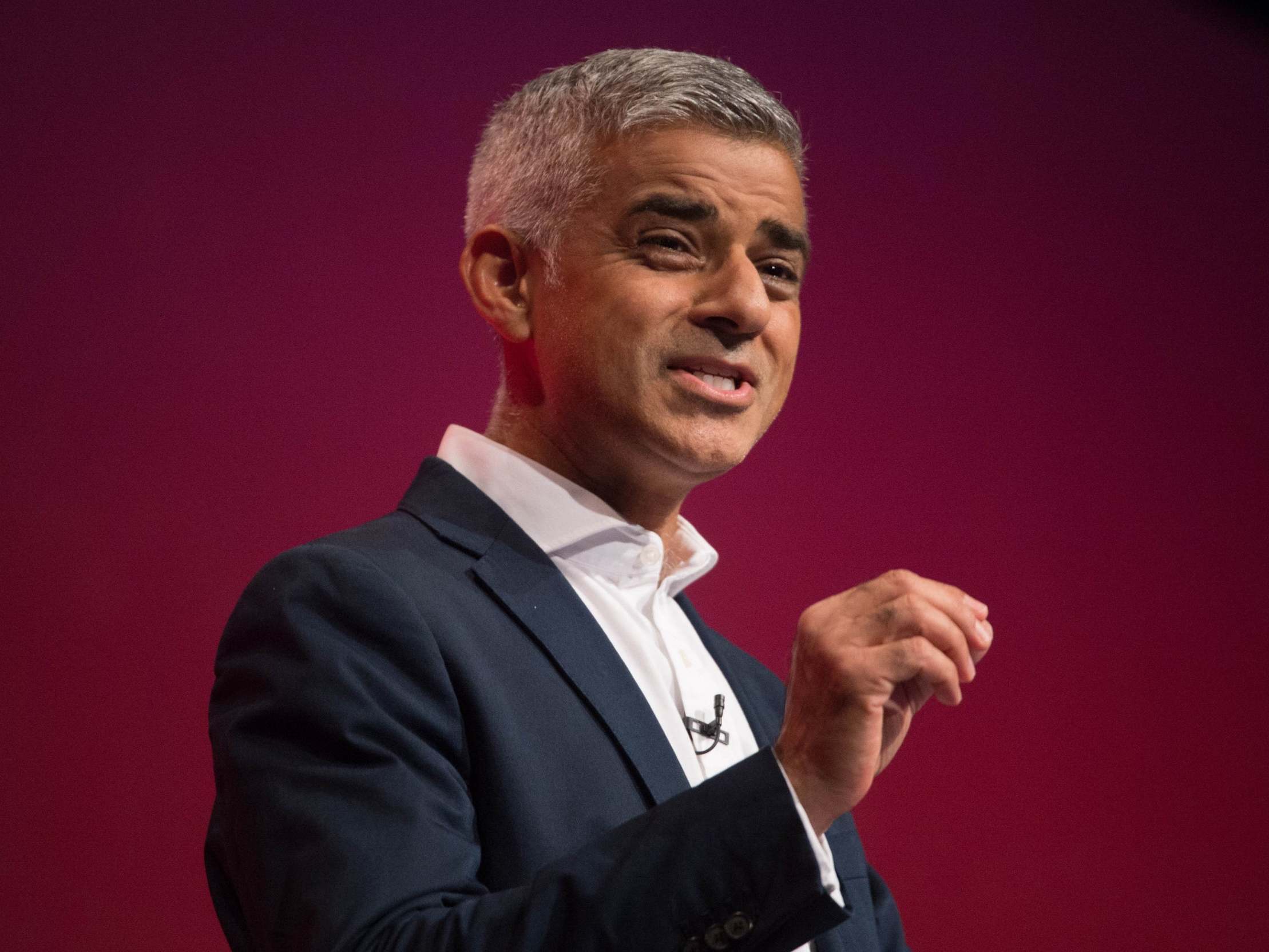 Sadiq Khan will review all monuments in London to ensure they reflect city&apos;s diversity thumbnail
