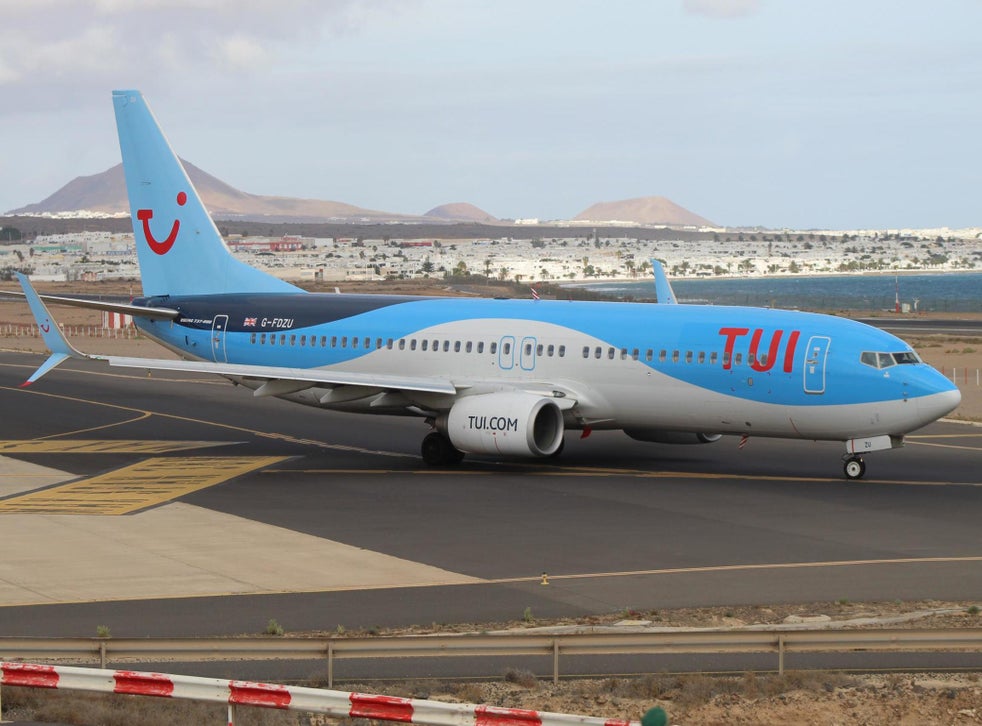 Tui cancels hundreds of thousands more holidays due to ‘ongoing travel