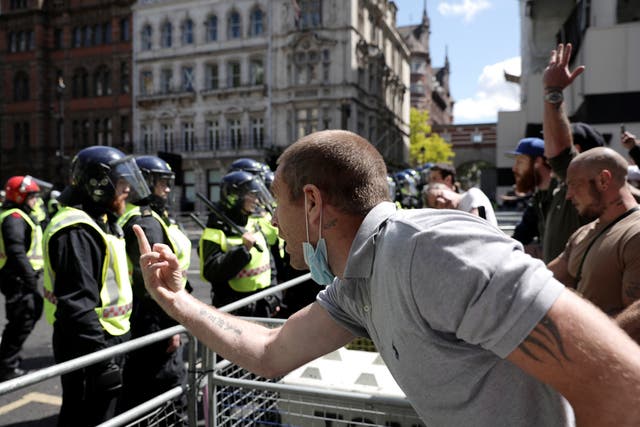 More than 100 arrested as PM brands far-right protests ‘racist thuggery’