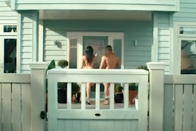 Actors play two nude porn stars in an advert as part of the New Zealand government's Keep It Real Online campaign.