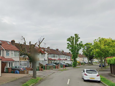 Sutton shooting: Murder investigation after man killed in London suburb thumbnail