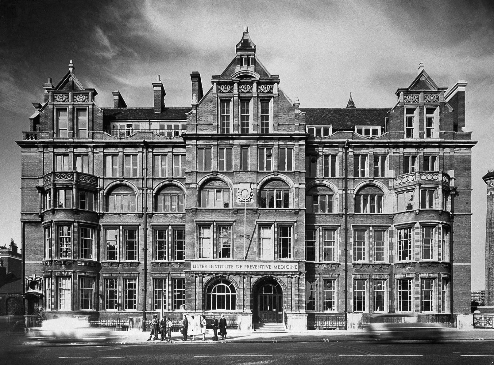 The collection first opened in London in 1920 at the Lister Institute of Preventive Medicine