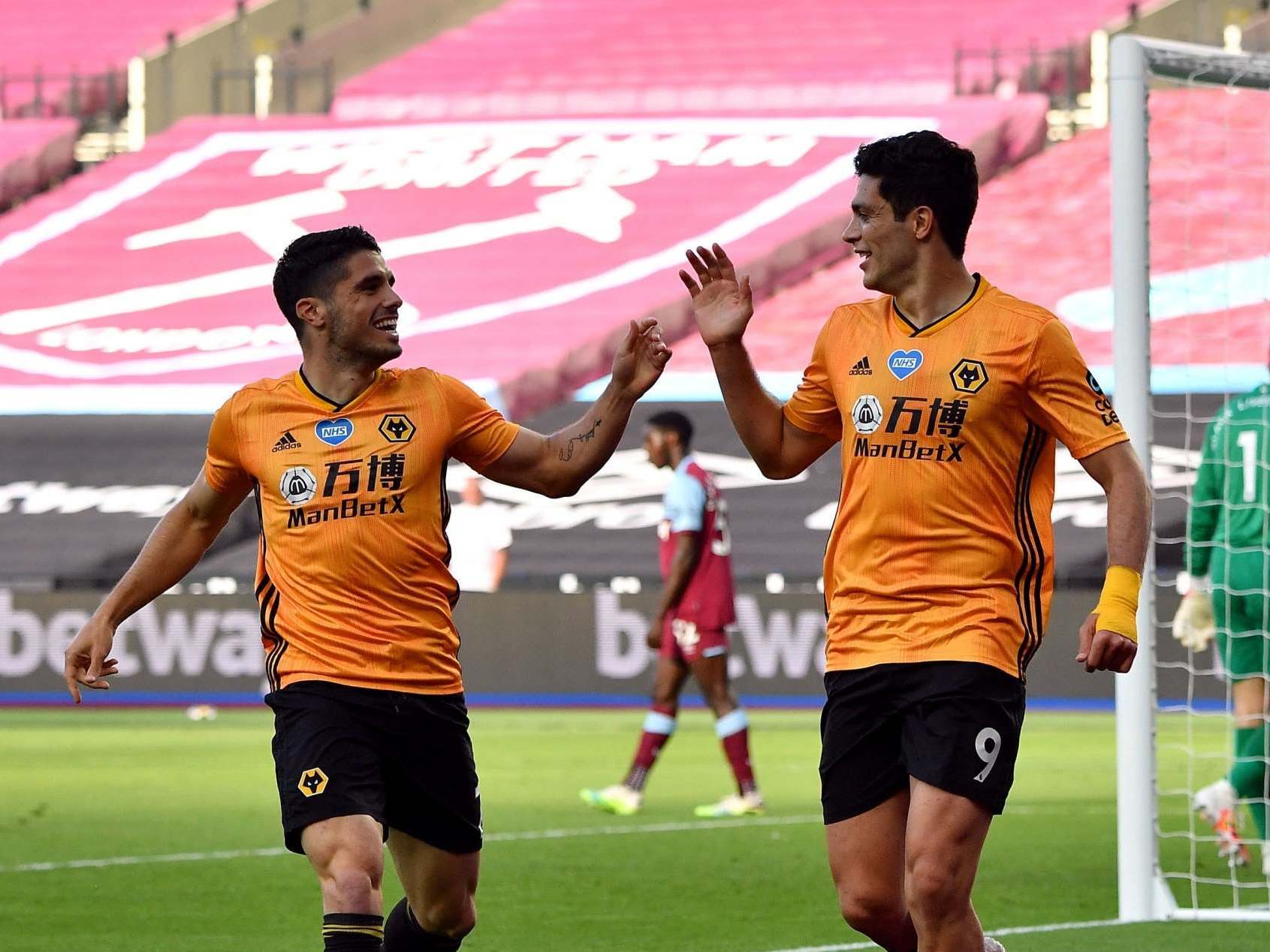 West Ham vs Wolves result: Pedro Neto's sensational volley sinks lacklustre Hammers