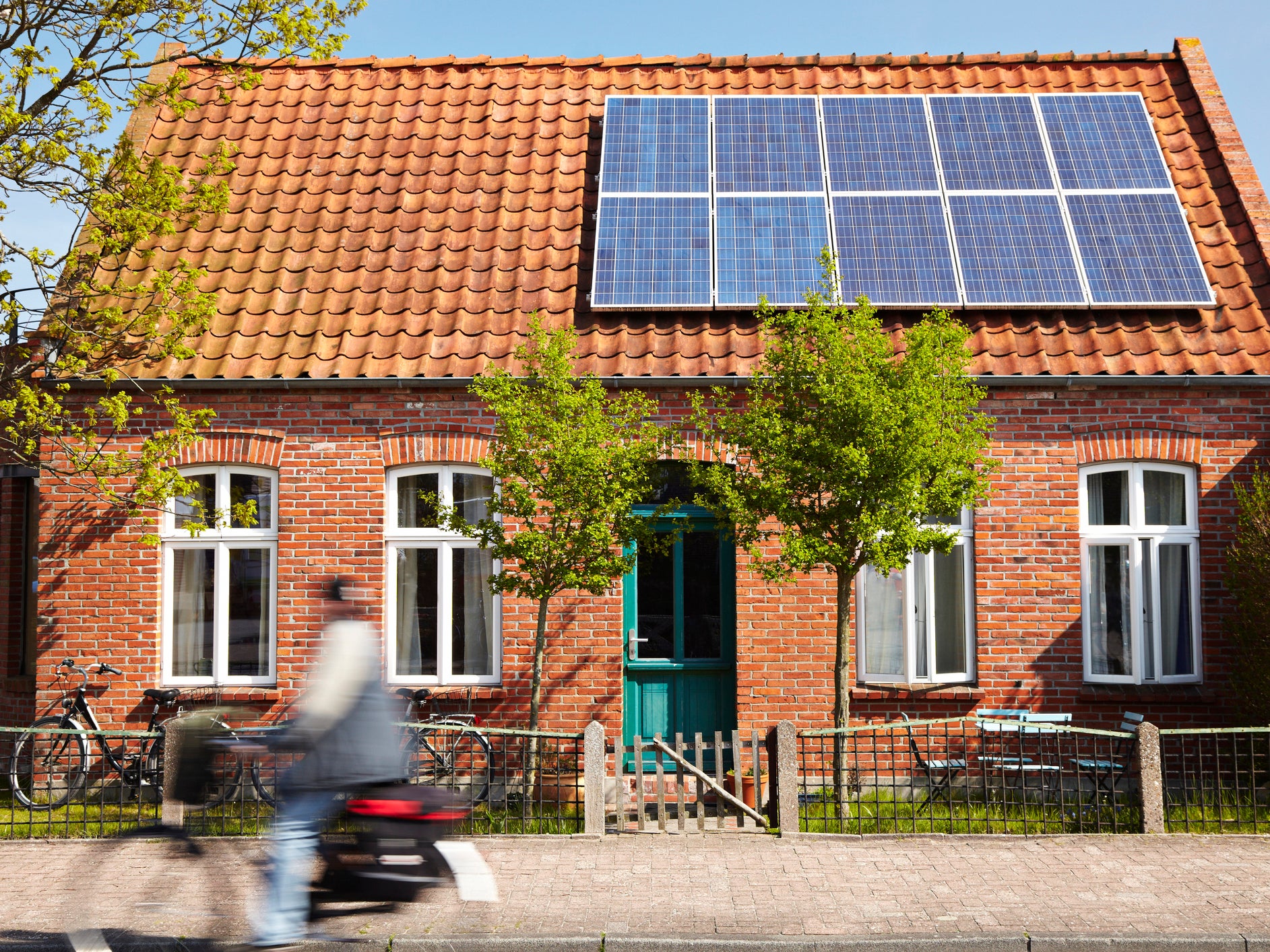 Retrofitting old buildings and designing more efficient housing stock are among the key recommendations, while facilitating active transport is also regarded as vital to ensuring a low-carbon economy in the future