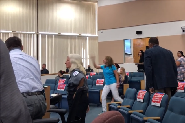 Community meeting in Florida went viral after residents opposed a mandated mask "devil's law"