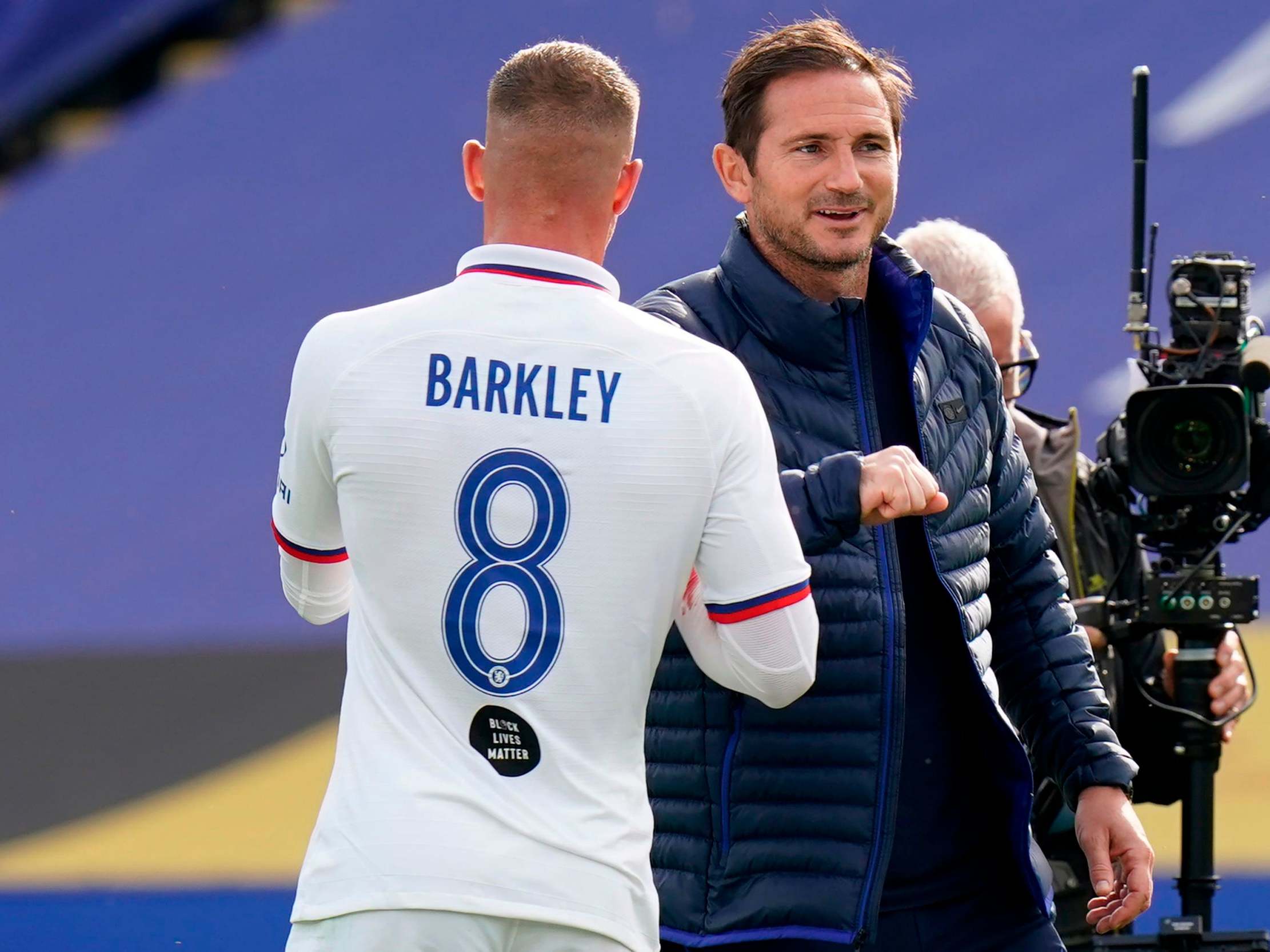 Frank Lampard congratulates Ross Barkley after full-time