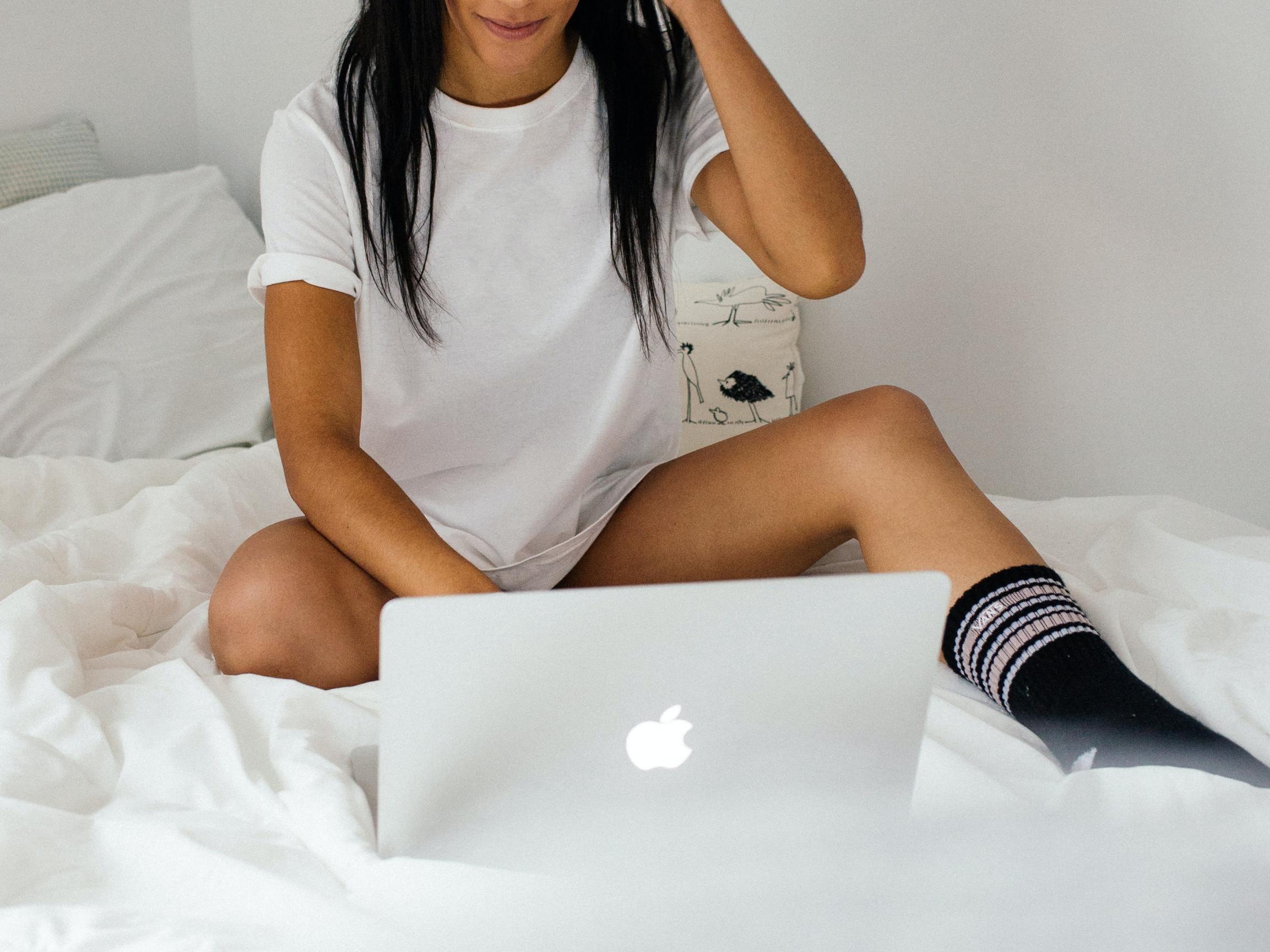 Descendencia Plasticidad Th I'm earning money to save for a house': Why so many young adults are  turning to the online sex industry | The Independent | The Independent