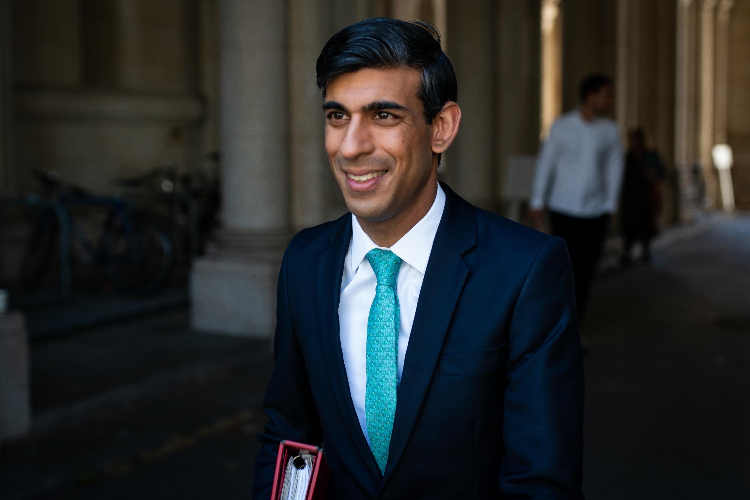 Rishi Sunak under fire over £1bn energy-efficiency plan after Tory manifesto pledged nine times as much