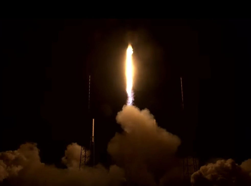 Spacex Starlink Launch How To Watch Lift Off And Satellite Train Live Today The Independent The Independent