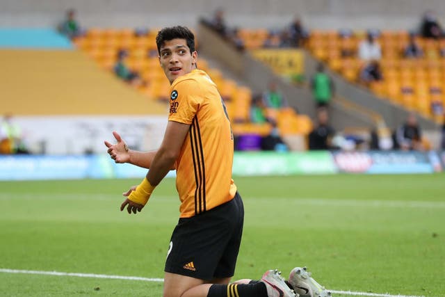 Raul Jimenez has been told to join Manchester United by Mexico boss Gerardo Martino
