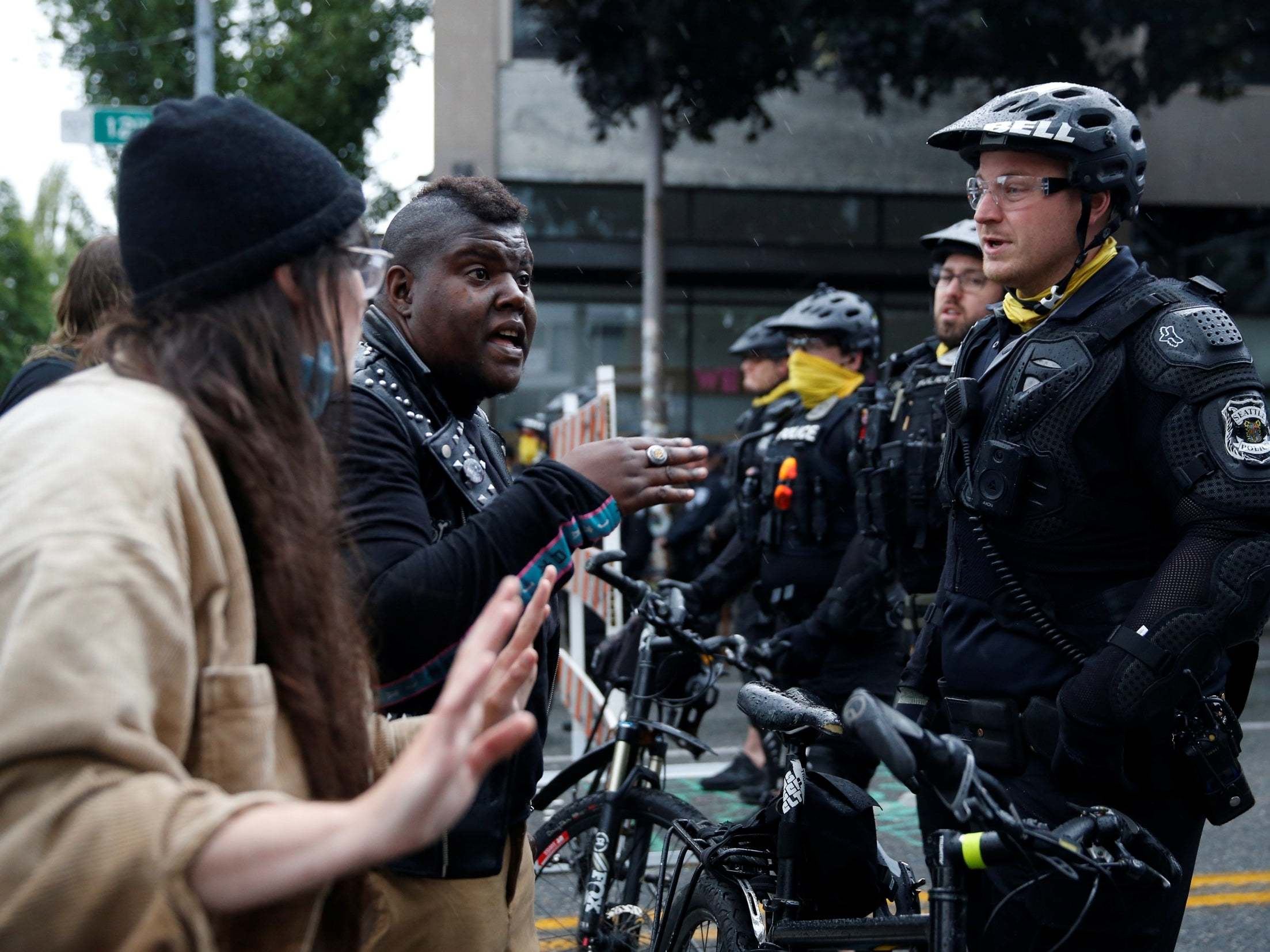 The Serious Side - part 8 - Page 13 Seattle-protesters