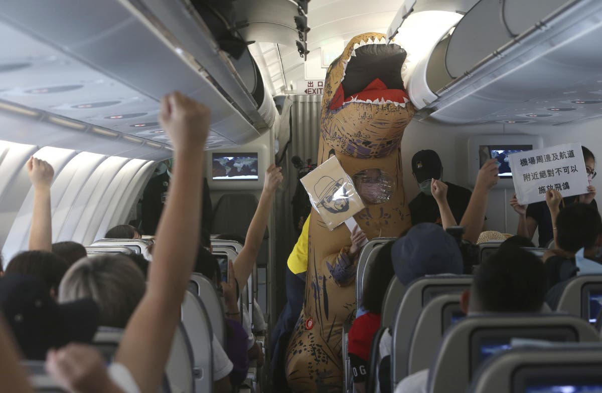 Fantasy flight experience excites Taiwanese passengers without leaving the ground