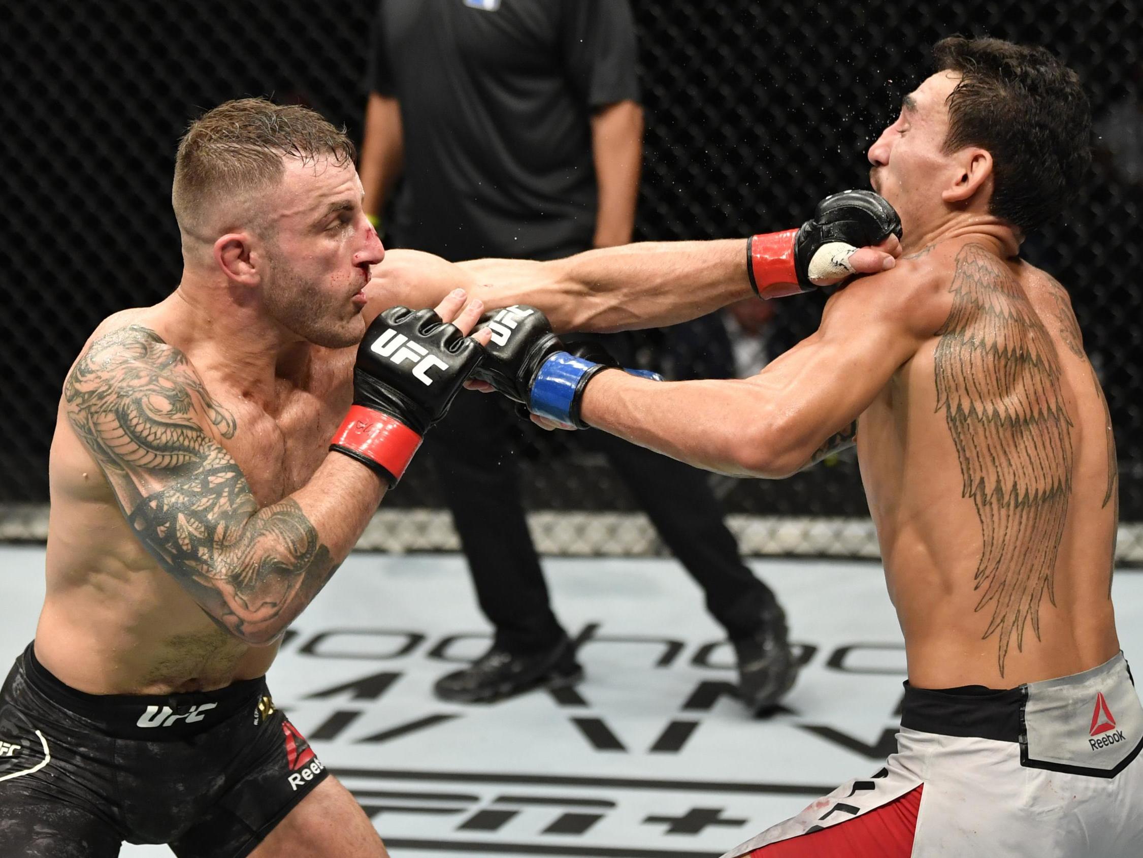 Volkanovski during his second victory over Holloway