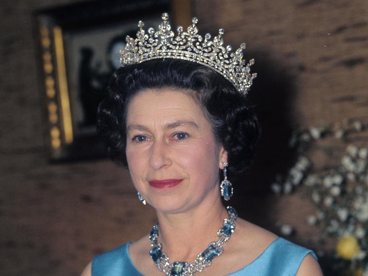 Queen was not warned of infamous removal of Australian PM in 1975 ...
