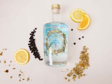 Buckingham Palace gin sells out online within eight hours