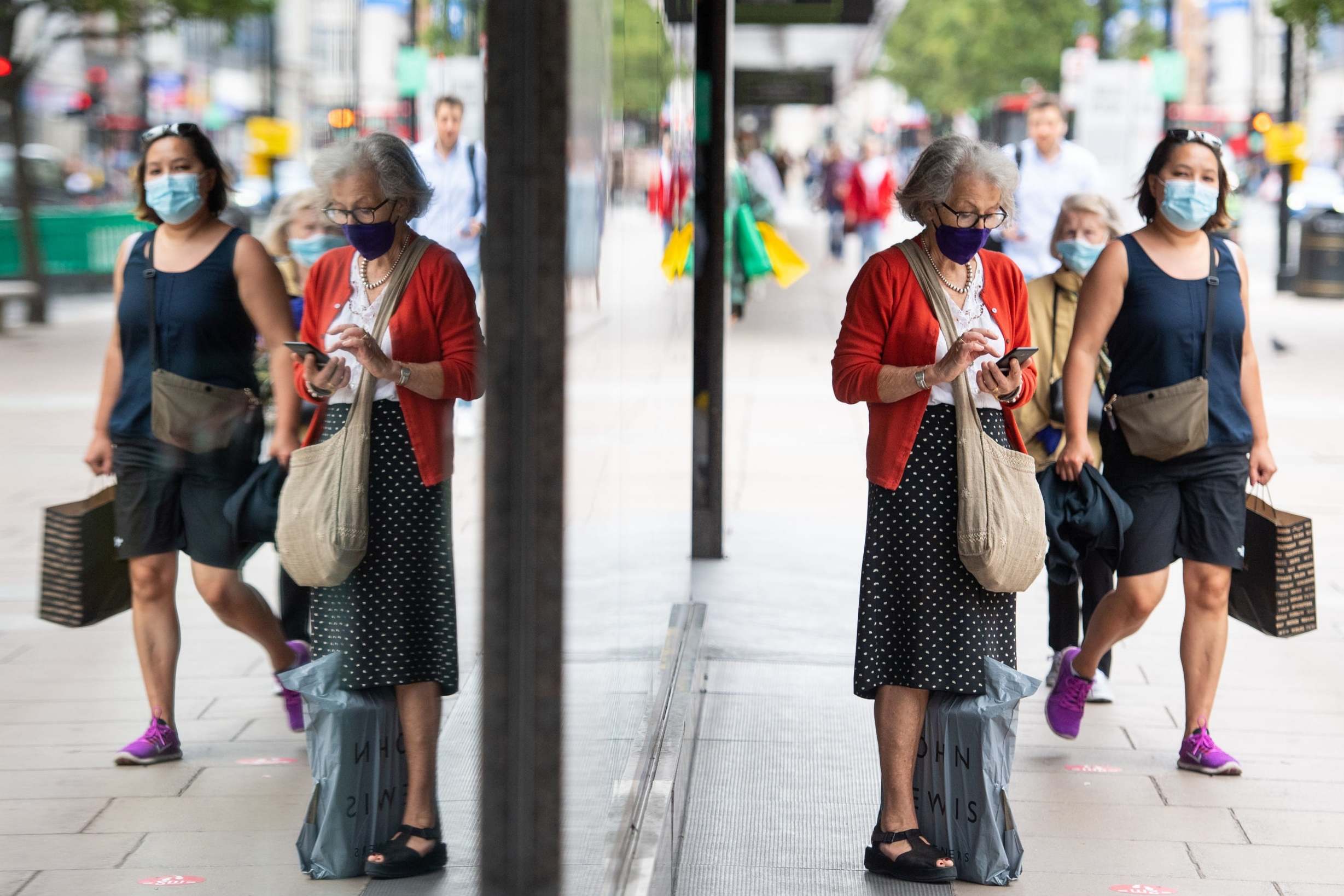 Video: Tory MP Desmond Swayne says wearing face masks in shops is a 'monstrous imposition'