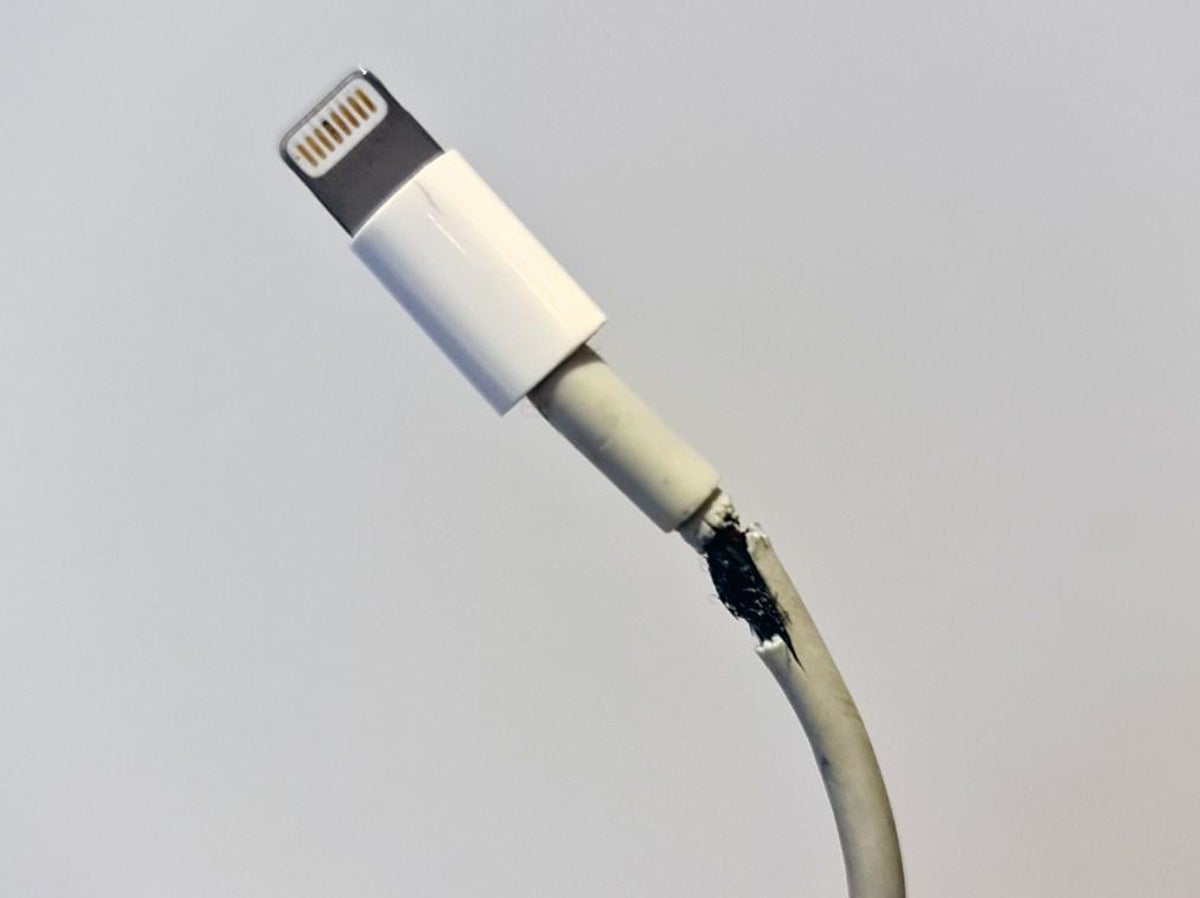 iPhone 12: Apple could release new charging cable that will stop it  breaking so often, leaks suggest | The Independent | The Independent