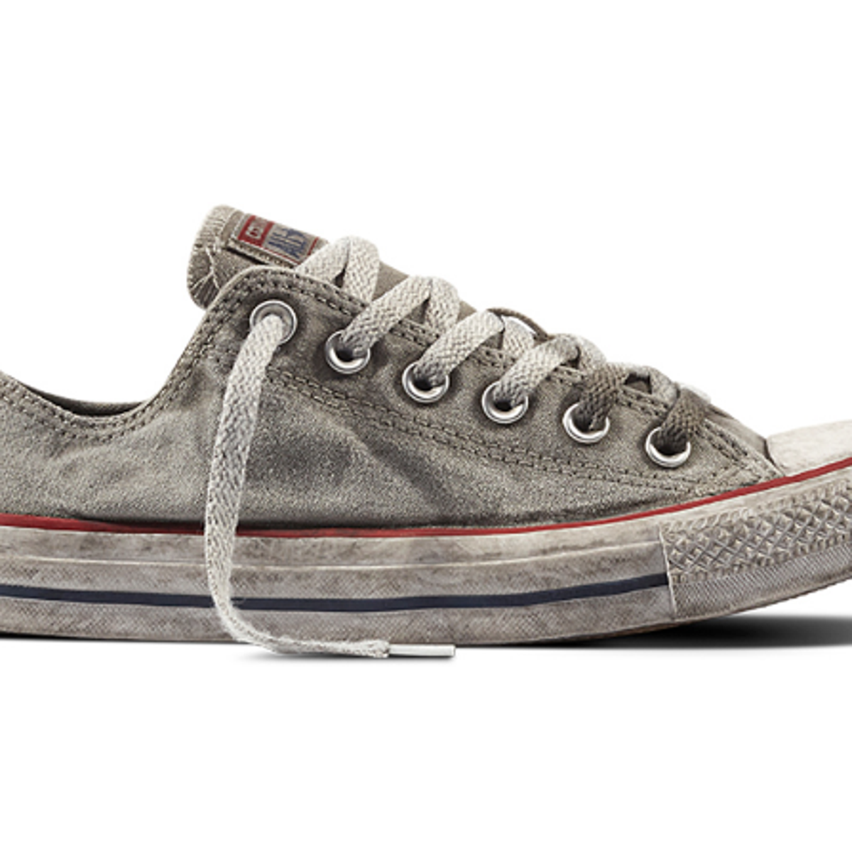 How to wash converse top trainers