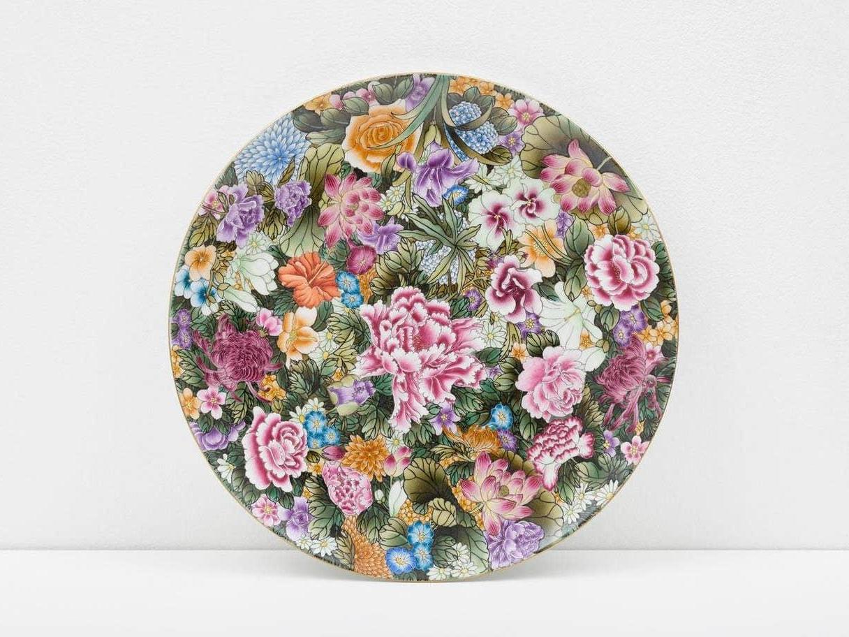 Ai Weiwei – Small Plate with Flowers, 2014