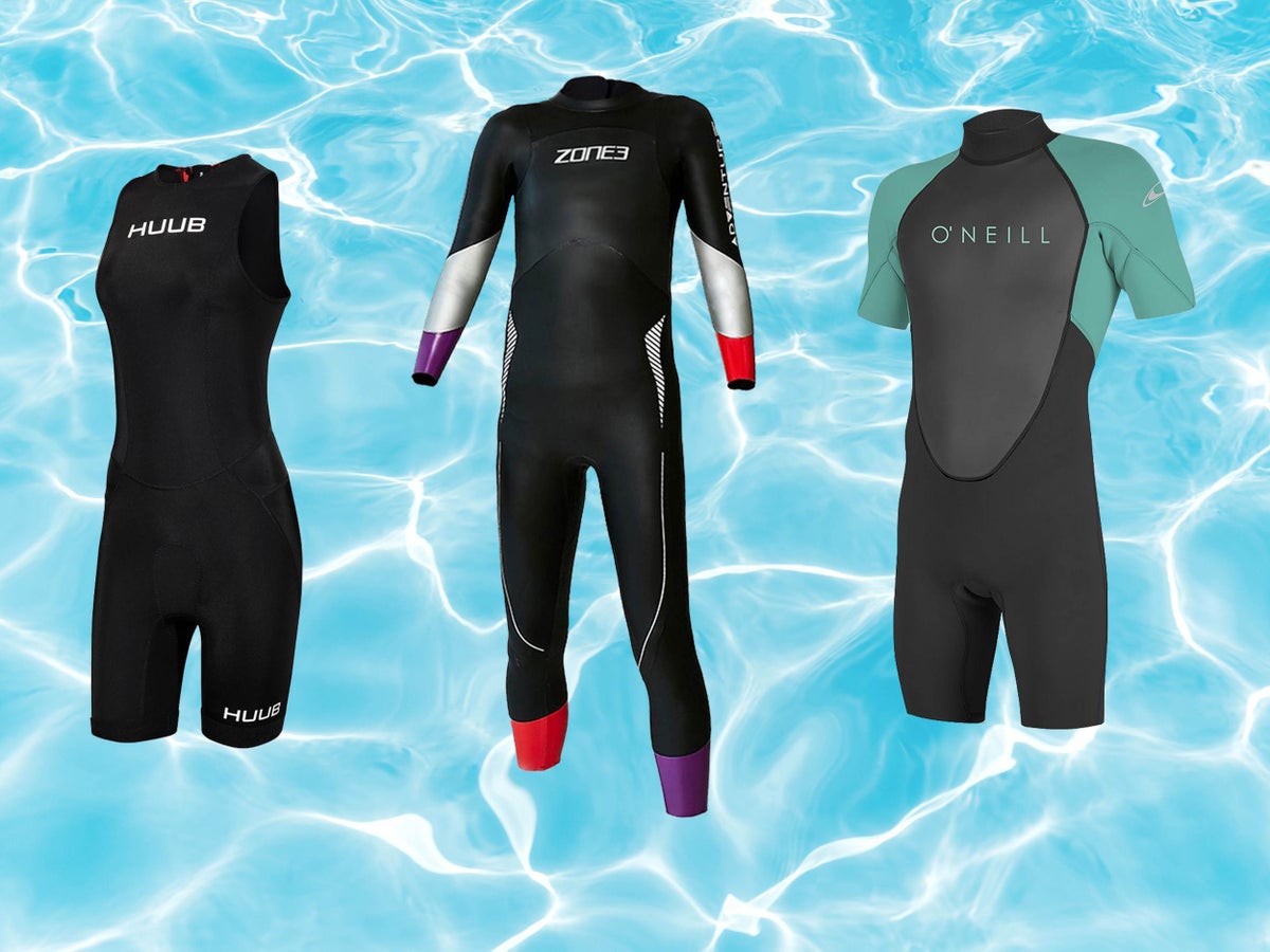 Surfing Childrens Full Length Wetsuit GUL black/blue 910 years old