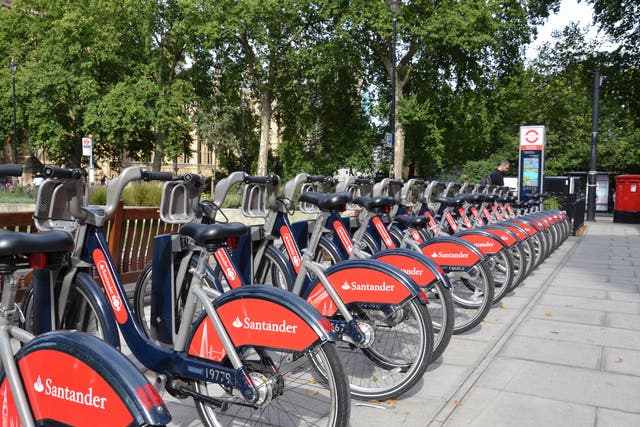Updates show which Santander Cycles stands in London have bikes free, and where you can dock bikes at the end of a journey