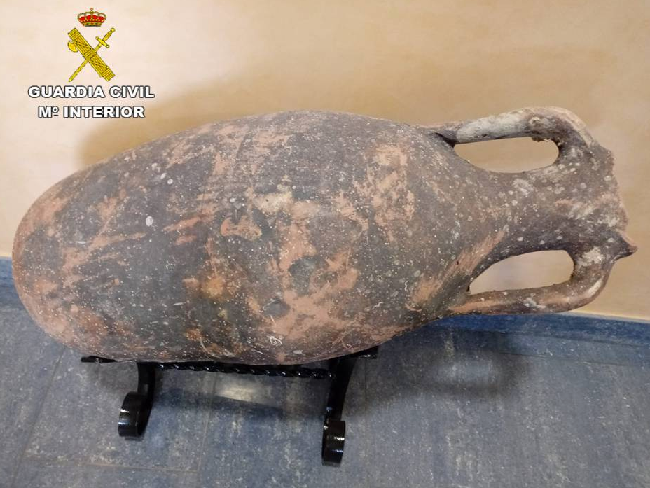 One of the ancient amphora found by police during an inspection at a frozen fish shop in Alicante, southern Spain