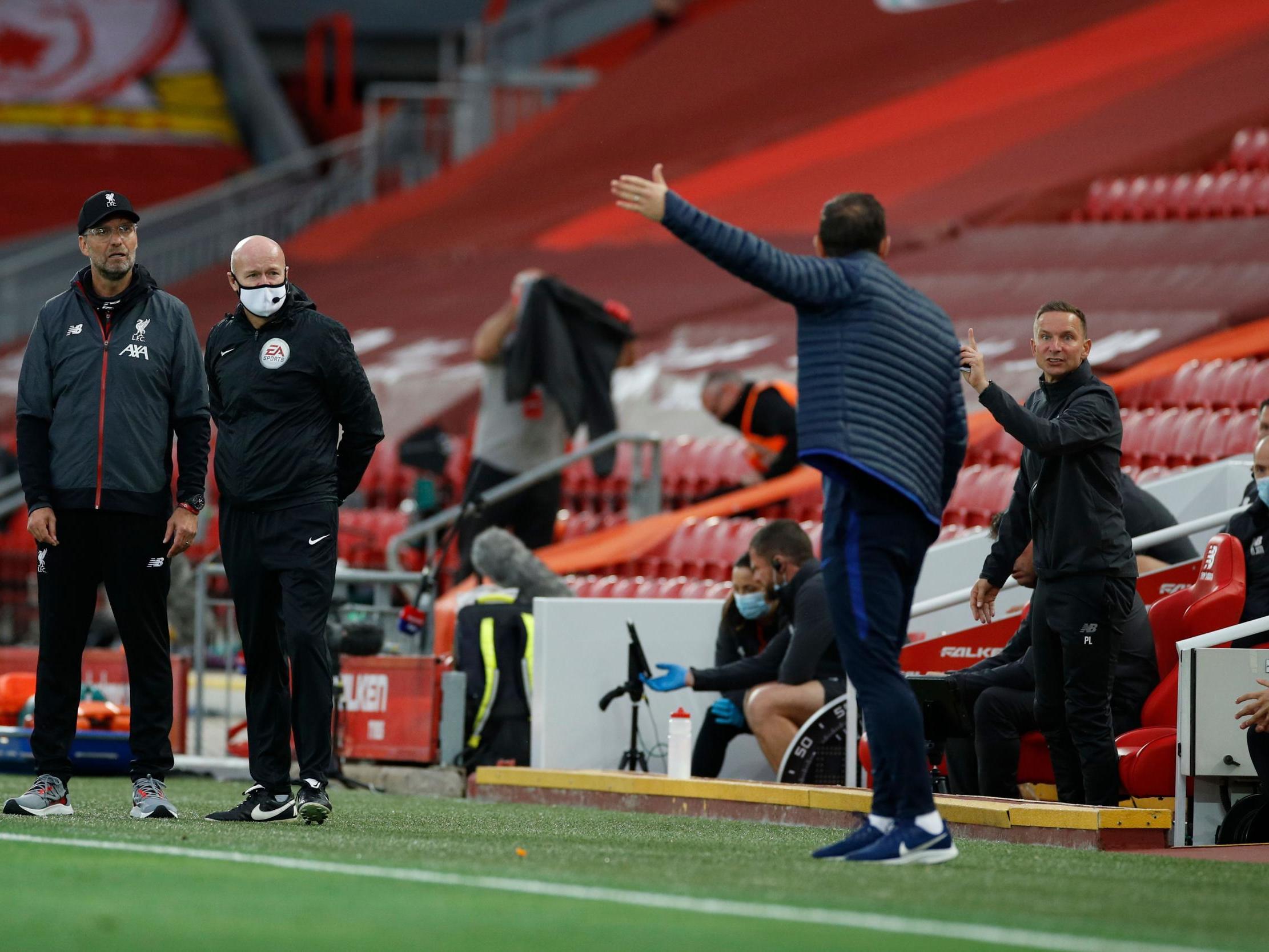 Lampard and Liverpool assistant Pep Lijnders argue