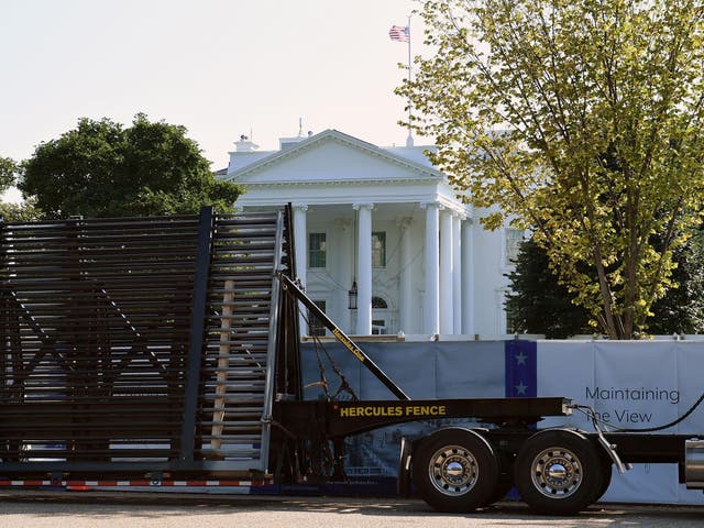 New White House fencing under construction in October 2019