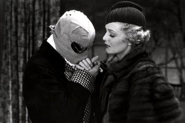 Claude Rains and Gloria Stuart in ‘The Invisible Man’ (1933)