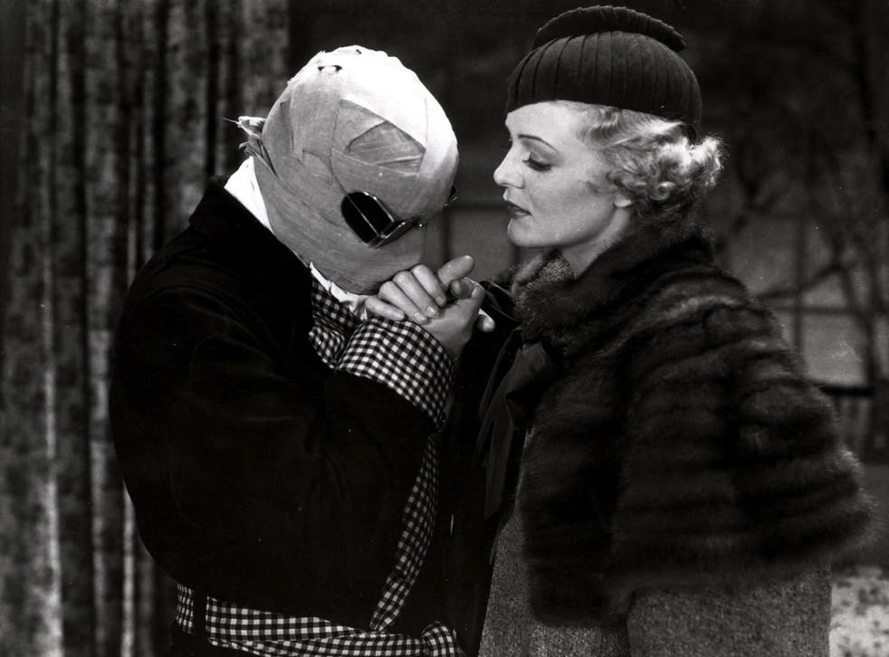 Claude Rains and Gloria Stuart in ‘The Invisible Man’ (1933)