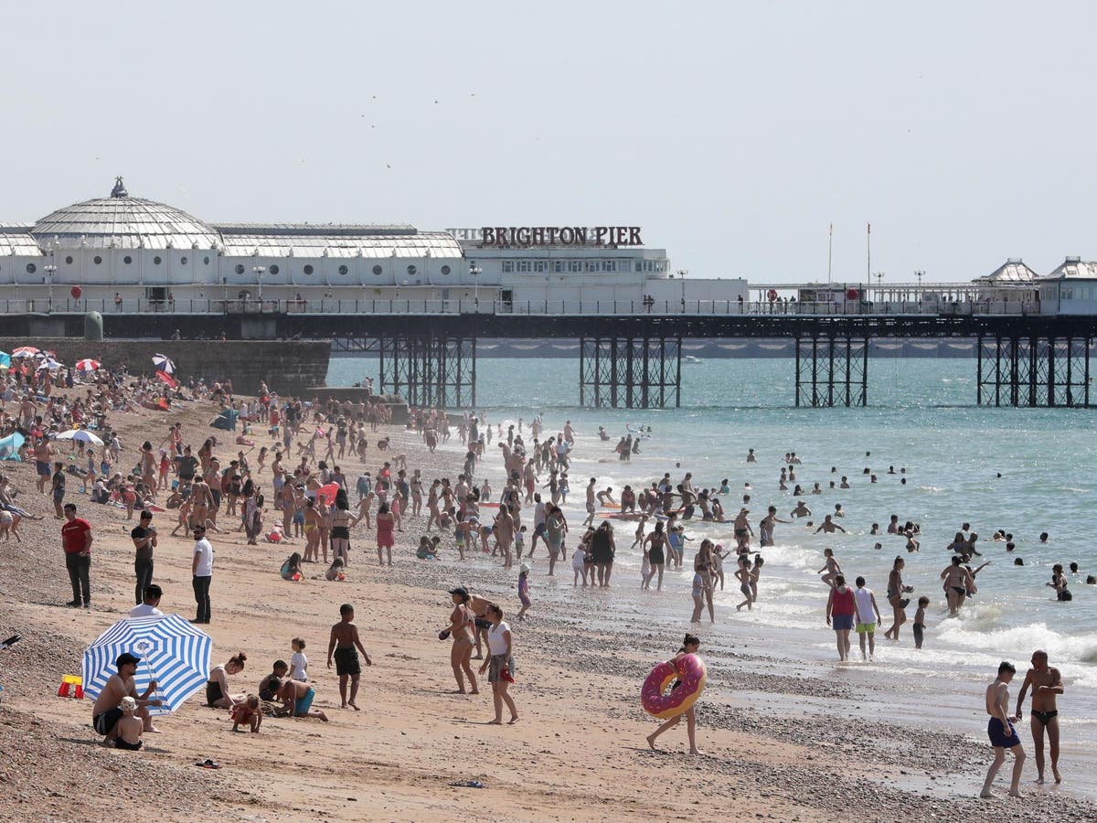 UK weather: Unprecedented heatwave to last days across south and east ...