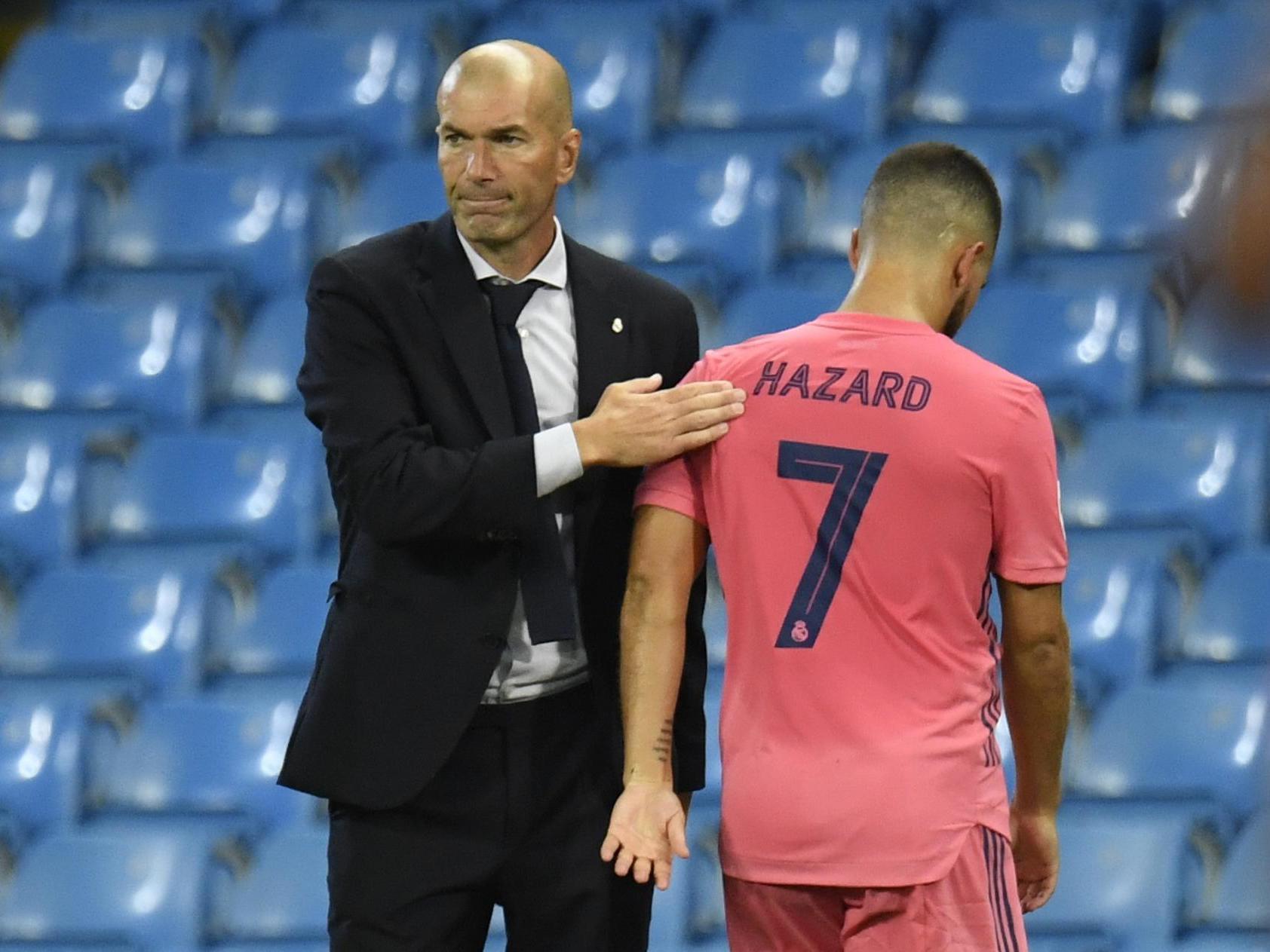 Real Madrid coach Zinedine Zidane with Eden Hazard