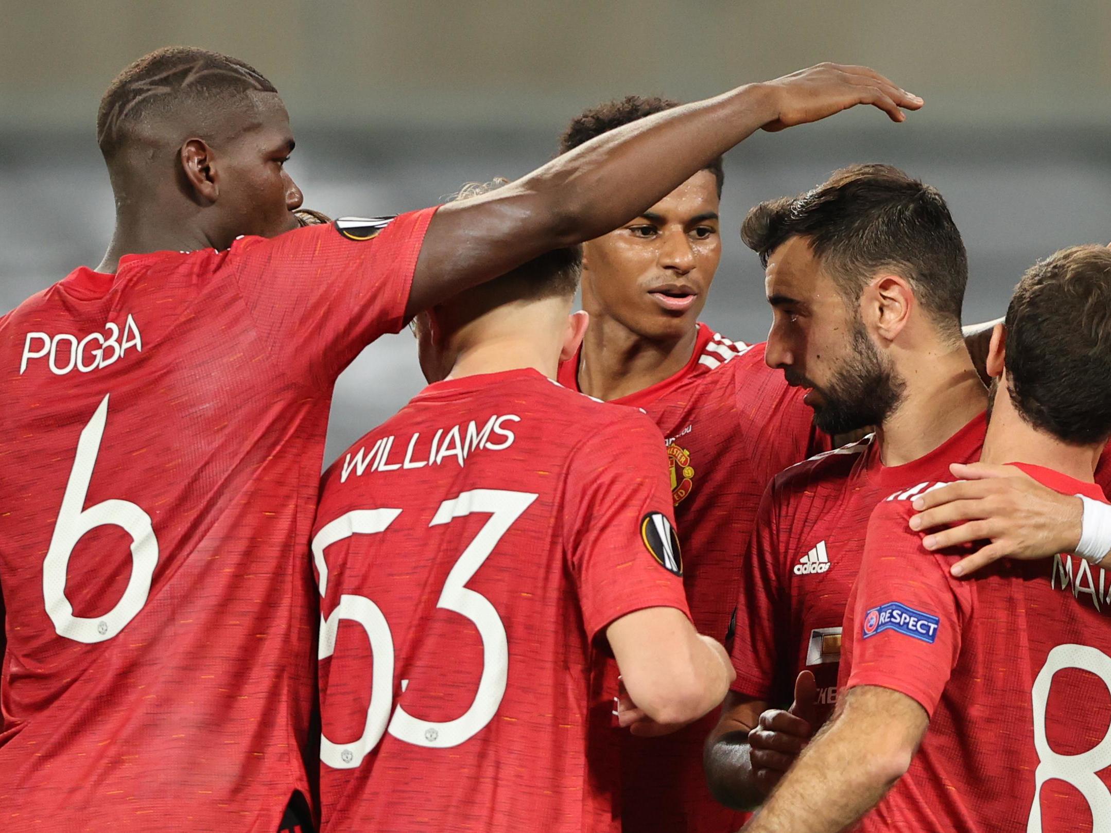 Fernandes celebrates after United take the lead