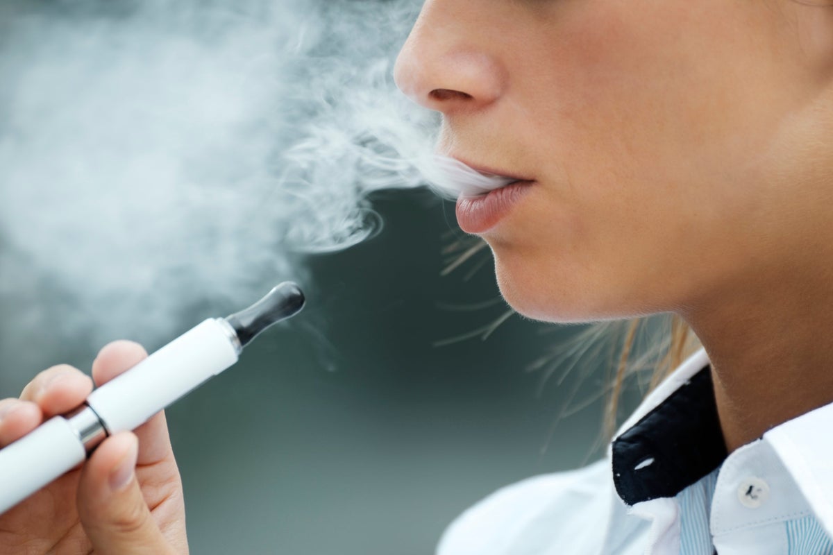 Vaping makes young people up to seven times more likely to get coronavirus, study finds