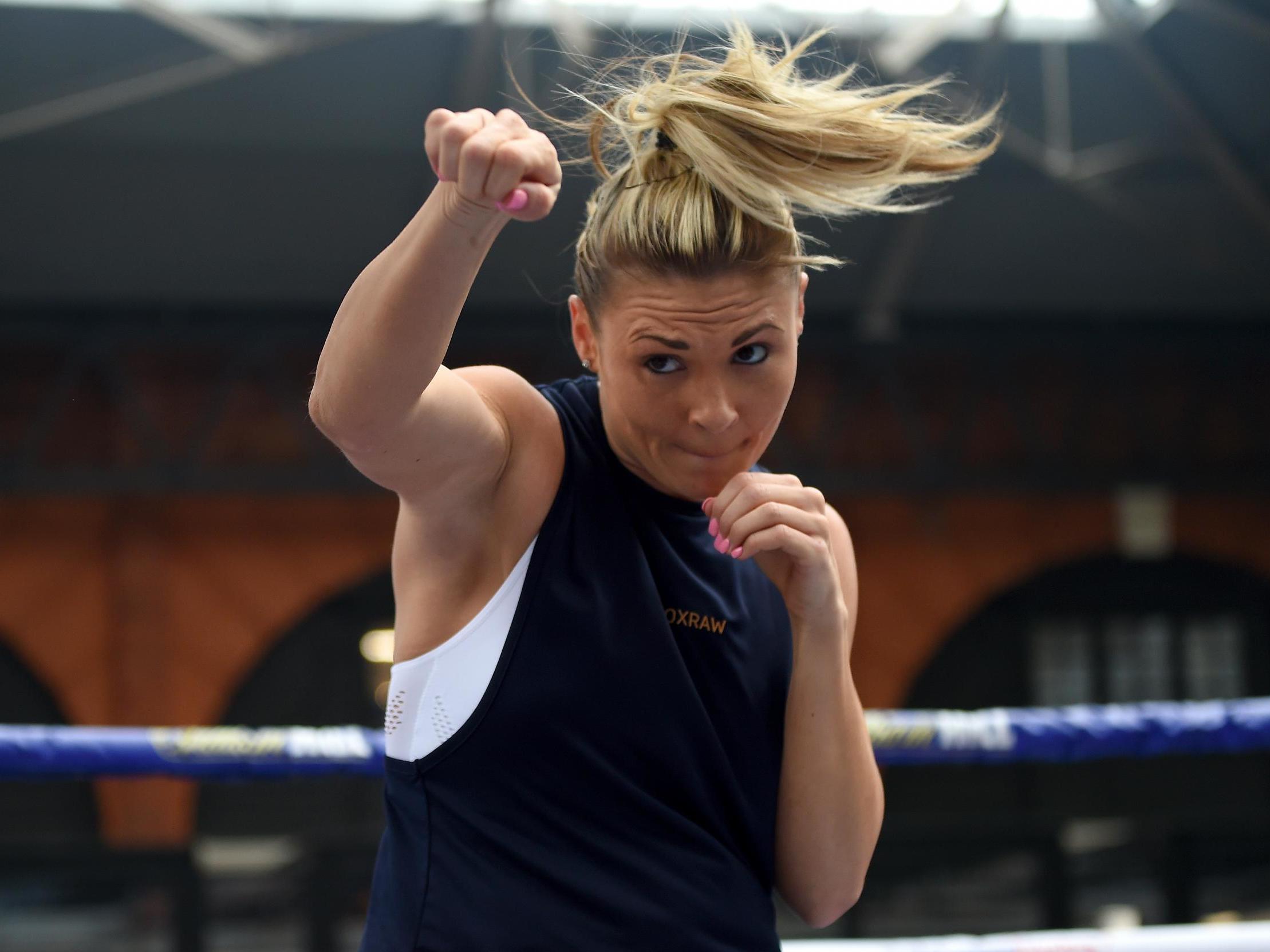Shannon Courtney faces Rachel Ball at Matchroom Fight Camp