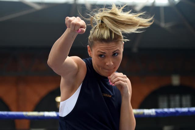 Shannon Courtney faces Rachel Ball at Matchroom Fight Camp