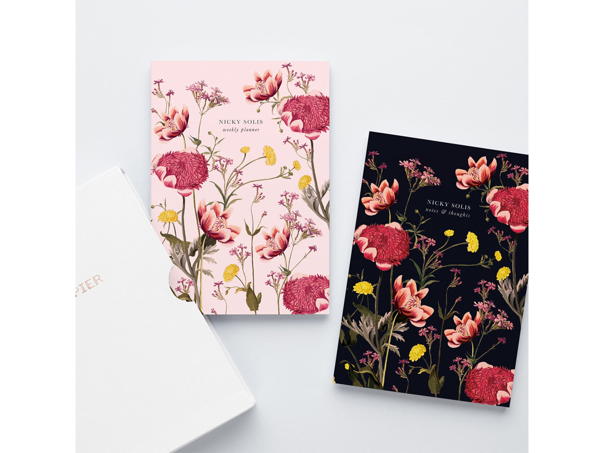 A handy deskside companion, this notebook set is ideal for planning ahead