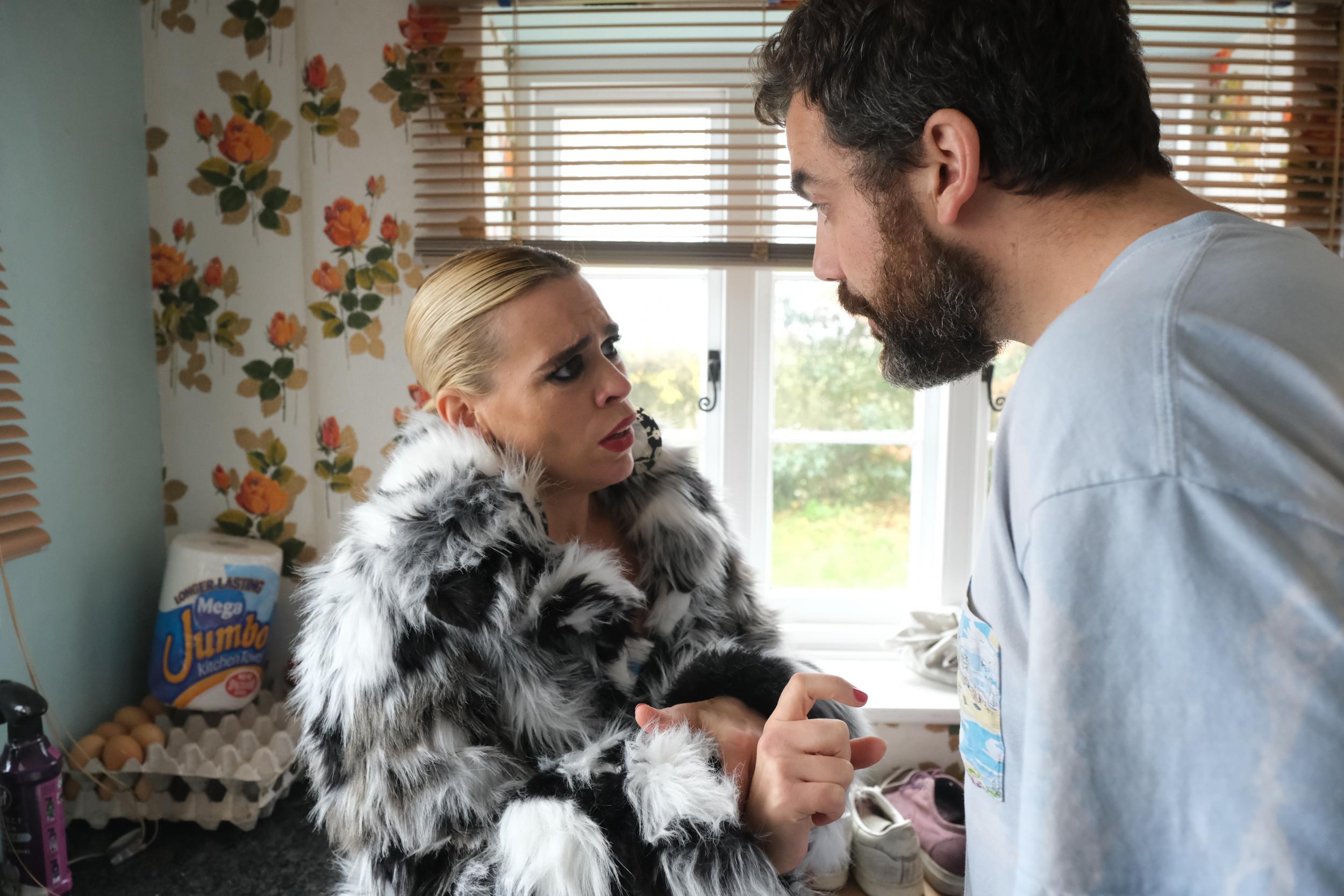 Billie Piper as Suzie and Ings as her husband Cob in ‘I Hate Suzie’ (Sky UK Limited)