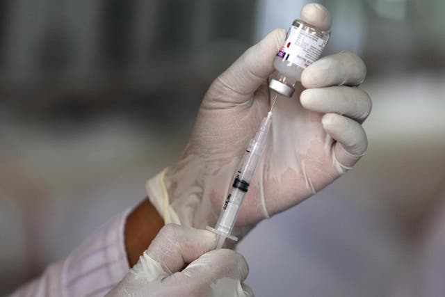 Related video: Experts cast doubt on Russia vaccine