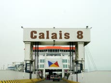Chaos at French ports as thousands of tourists try to return to UK 
