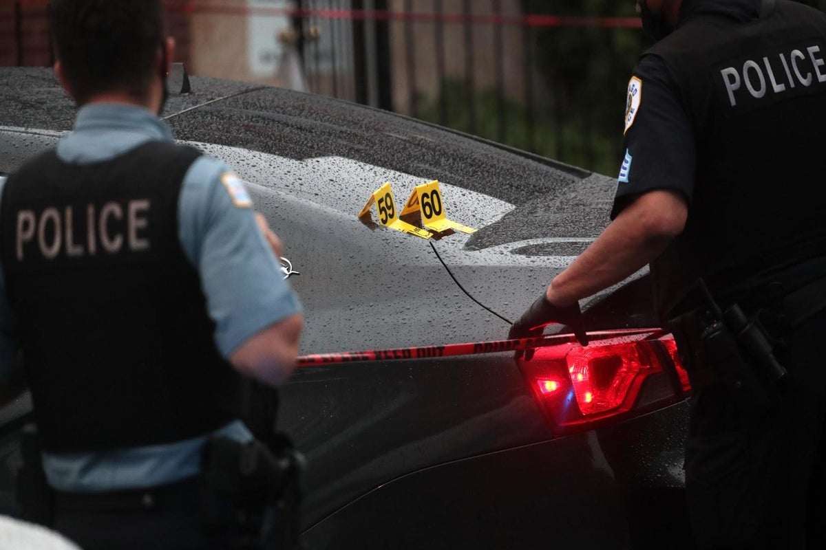 Three Mississippi police officers charged with murdering black man ...