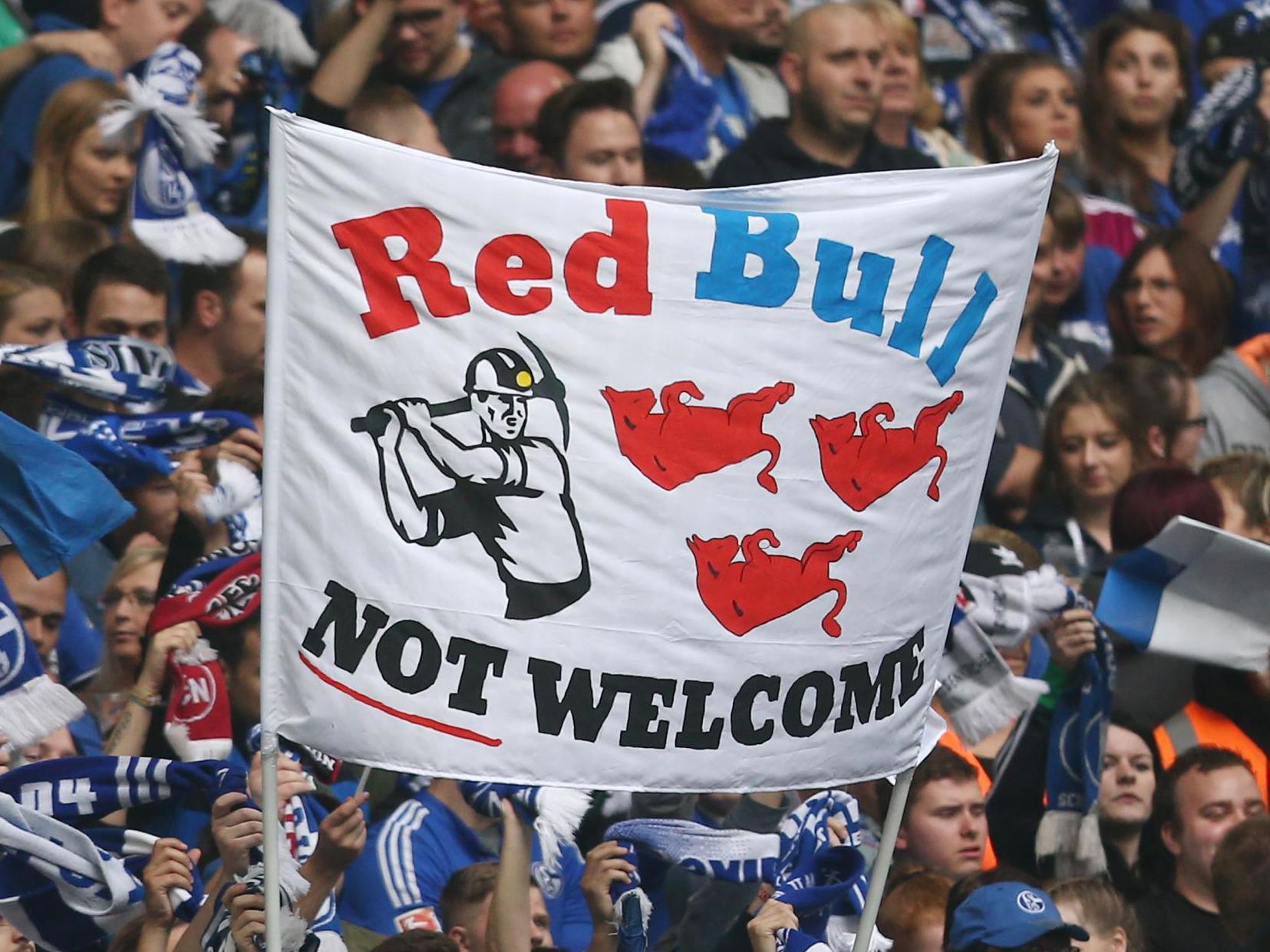 Schalke fans protest against RB Leipzig in 2017