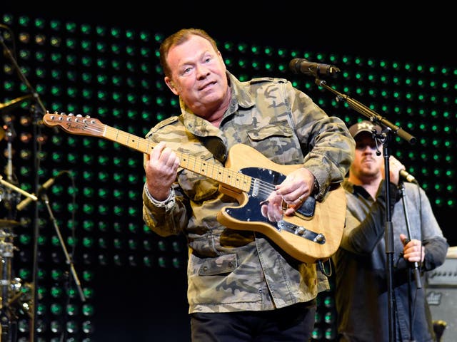 Ali Campbell performing at the iHeart80s Party in San Jose, California, 2017