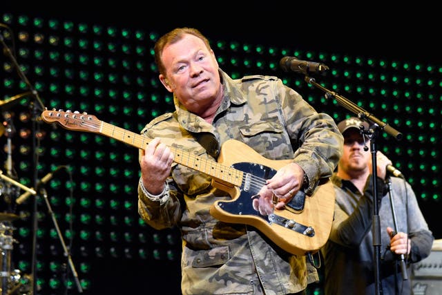 Ali Campbell performing at the iHeart80s Party in San Jose, California, 2017