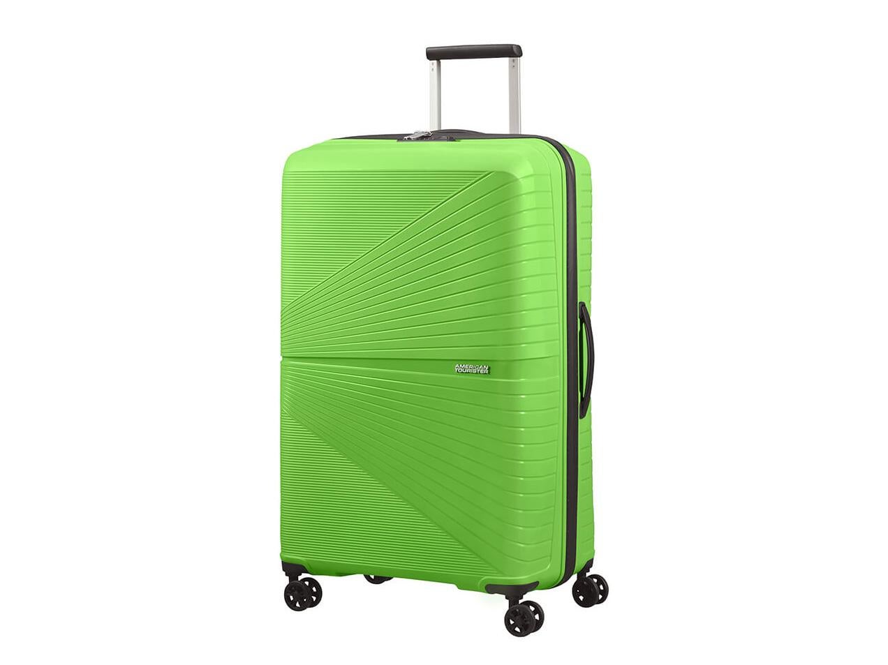 small weekend case on wheels